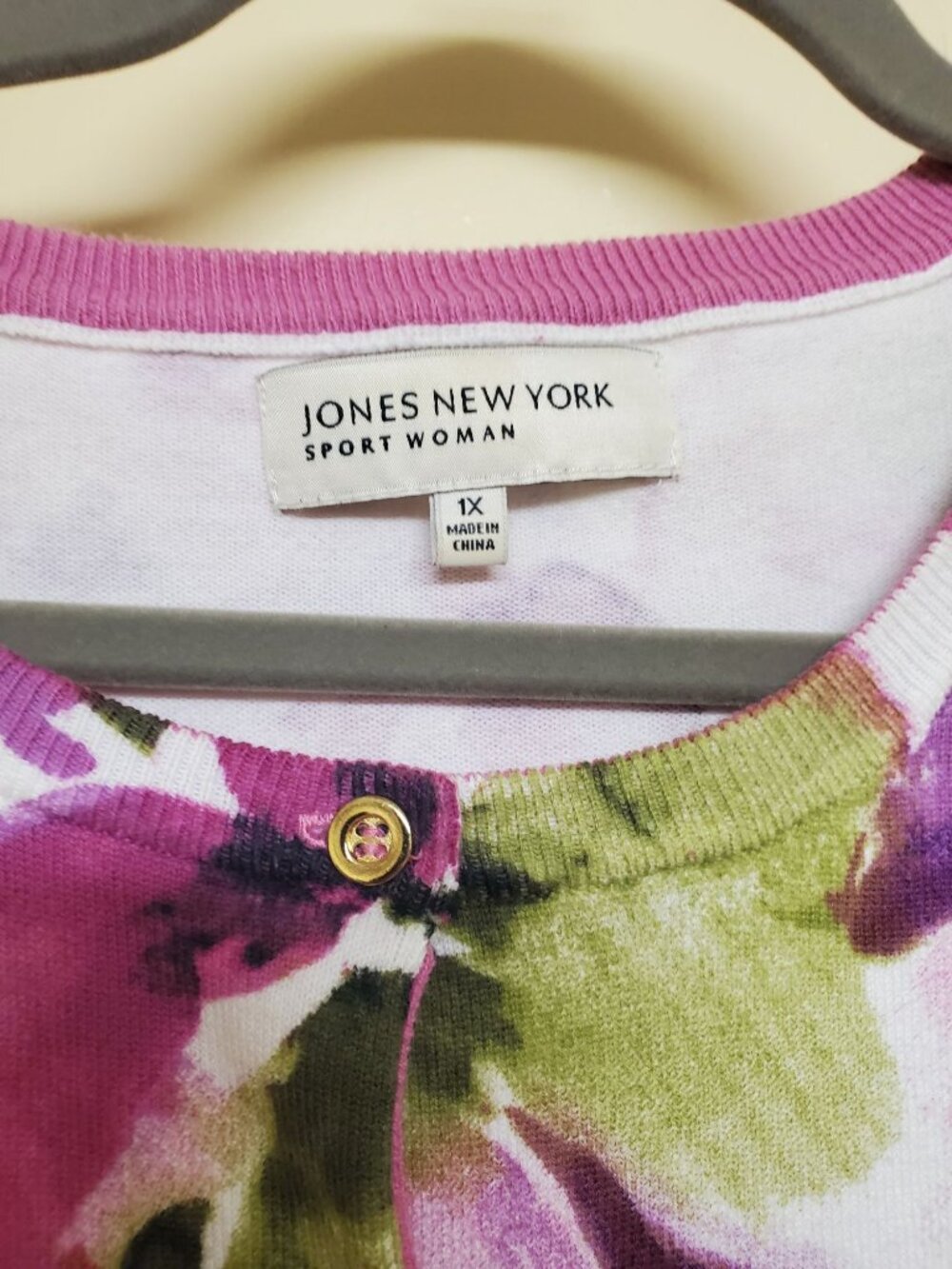 Jones New York Sport Woman's‎ White Pink Watercolor Floral Button Up Cardigan 1X - Picture 2 of 3